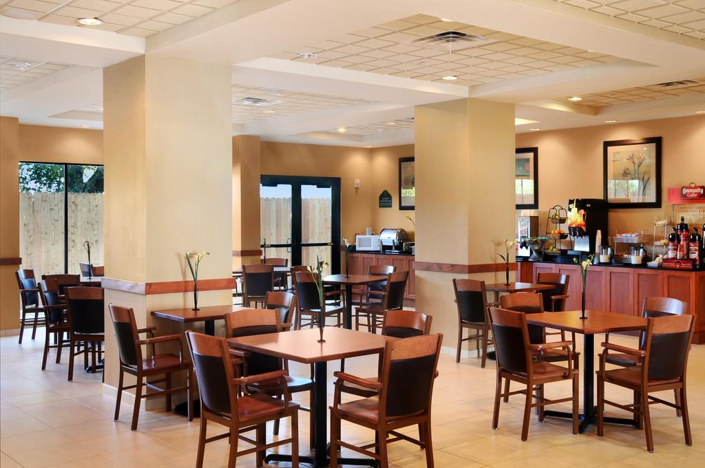 Wingate By Wyndham New Braunfels Hotel Екстериор снимка